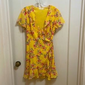Lush Sunny ☀️ Yellow Wrap Dress S